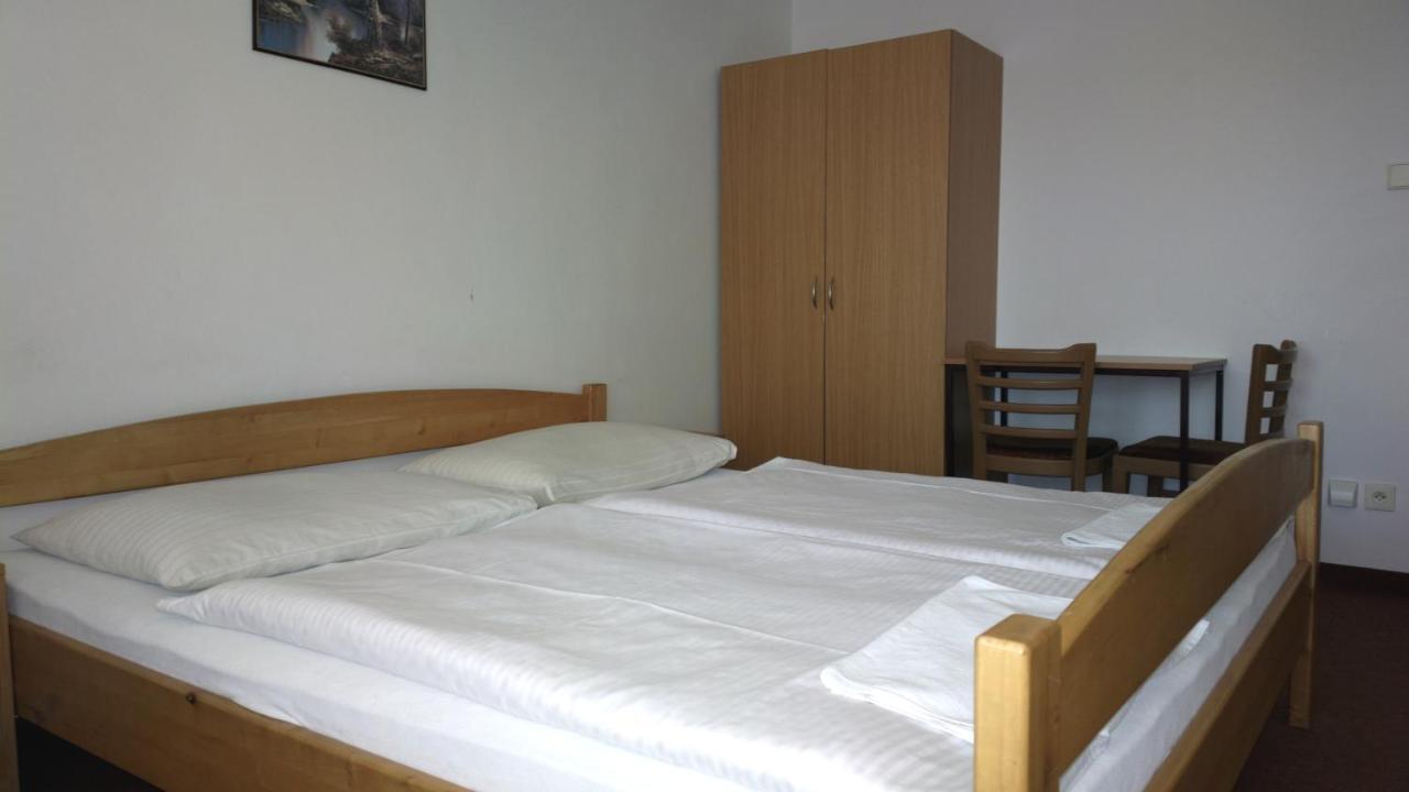 Penzion Lada Nova Bystrice Luaran gambar